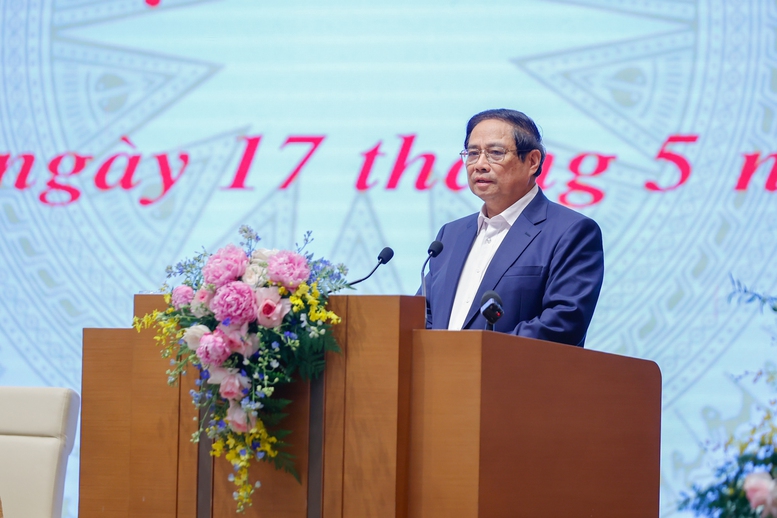 Thủ tướng chủ trì phiên họp Ban Chỉ đạo của Chính phủ về phát triển KHCN, đổi mới sáng tạo, chuyển đổi số và Đề án 06- Ảnh 1. Thủ tướng chủ trì phiên họp Ban Chỉ đạo của Chính phủ về phát triển KHCN, đổi mới sáng tạo, chuyển đổi số và Đề án 06- Ảnh 1.