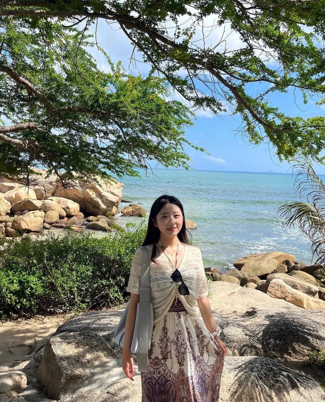 Bức ảnh một bãi biển ở Việt Nam khiến dân tình ngỡ Địa Trung Hải, xem thời điểm chụp phải thốt: “Không có điểm nào để chê”- Ảnh 3. Bức ảnh một bãi biển ở Việt Nam khiến dân tình ngỡ Địa Trung Hải, xem thời điểm chụp phải thốt: “Không có điểm nào để chê”- Ảnh 3.