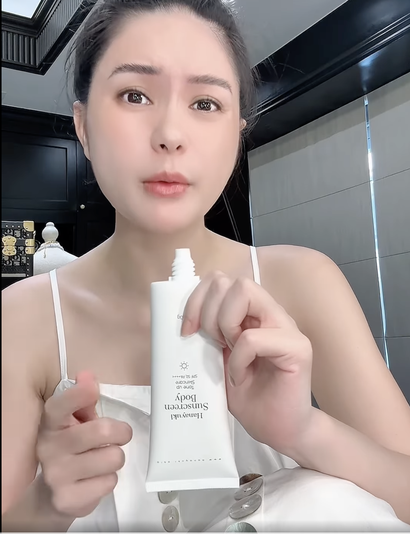 Mỹ phẩm do công ty chồng Đoàn Di Băng phân phối tiếp tục bị thu hồi- Ảnh 3. Mỹ phẩm do công ty chồng Đoàn Di Băng phân phối tiếp tục bị thu hồi- Ảnh 3.