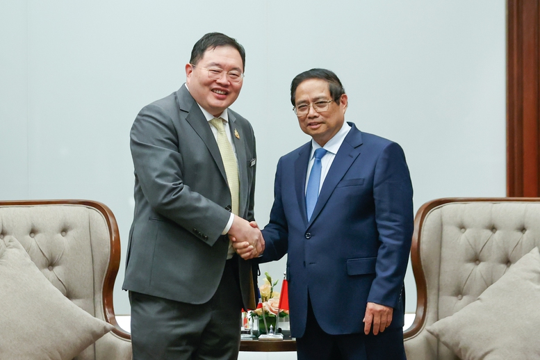 Nhiều tập đoàn Thái Lan muốn đầu tư hàng chục tỷ USD vào Việt Nam, Thủ tướng khẳng định 1 điều quan trọng- Ảnh 3. Nhiều tập đoàn Thái Lan muốn đầu tư hàng chục tỷ USD vào Việt Nam, Thủ tướng khẳng định 1 điều quan trọng- Ảnh 3.