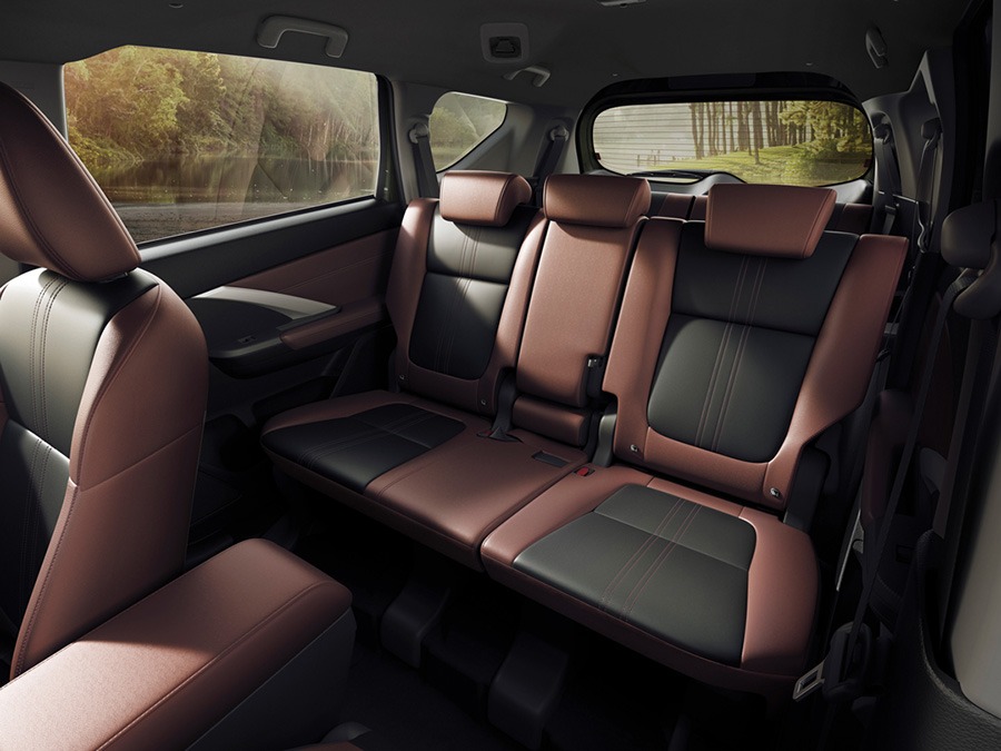 Mitsubishi Xpander 2025 ra mắt: Lưới tản nhiệt mới, màn hình to hơn, thêm túi khí, có camera 360, giá quy đổi khiến người Việt ao ước- Ảnh 22. Mitsubishi Xpander 2025 ra mắt: Lưới tản nhiệt mới, màn hình to hơn, thêm túi khí, có camera 360, giá quy đổi khiến người Việt ao ước- Ảnh 22.