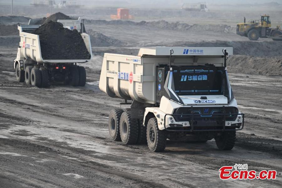Đoàn xe tải đặc biệt của Trung Quốc chính thức vận hành: không buồng lái, không người lái, hoạt động không nghỉ 24/7- Ảnh 1. Đoàn xe tải đặc biệt của Trung Quốc chính thức vận hành: không buồng lái, không người lái, hoạt động không nghỉ 24/7- Ảnh 1.