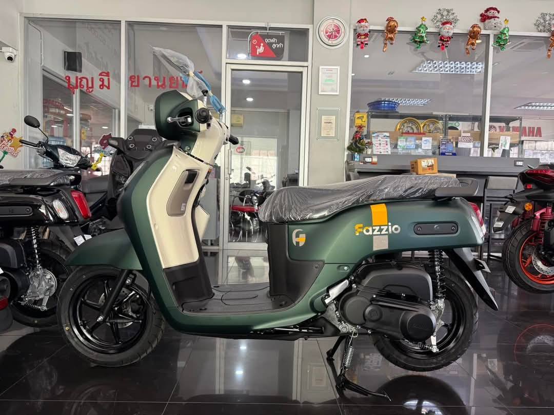 Xe ga siêu tiết kiệm xăng của Yamaha về đại lý: Trang bị vượt Honda Vision, động cơ hybrid - giá chỉ 35 triệu đồng- Ảnh 2. Xe ga siêu tiết kiệm xăng của Yamaha về đại lý: Trang bị vượt Honda Vision, động cơ hybrid - giá chỉ 35 triệu đồng- Ảnh 2.