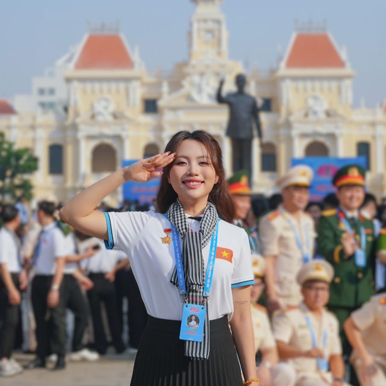 Phương Mỹ Chi bật mí nhiệm vụ được giao bởi Thủ tướng Phạm Minh Chính- Ảnh 5. Phương Mỹ Chi bật mí nhiệm vụ được giao bởi Thủ tướng Phạm Minh Chính- Ảnh 5.