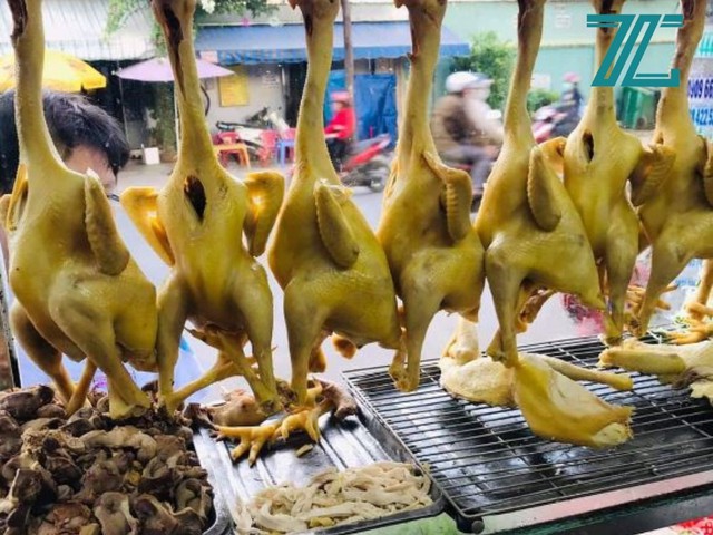 Không phải phở và bún bò Huế, món ăn 50.000 đồng/bát này mới là hương vị Việt lọt top ngon nhất thế giới- Ảnh 9. Không phải phở và bún bò Huế, món ăn 50.000 đồng/bát này mới là hương vị Việt lọt top ngon nhất thế giới- Ảnh 9.