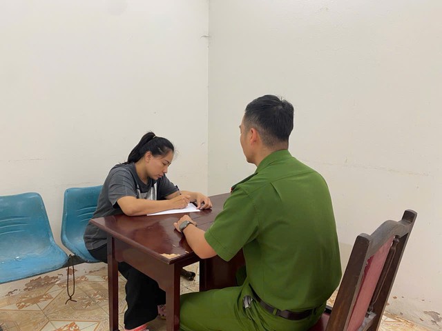 Tạm giữ hình sự Hoàng Thị Thu Hiền- Ảnh 1. Tạm giữ hình sự Hoàng Thị Thu Hiền- Ảnh 1.