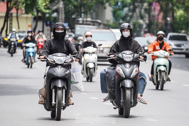 Miền Trung sắp nắng nóng gay gắt- Ảnh 1. Miền Trung sắp nắng nóng gay gắt- Ảnh 1.