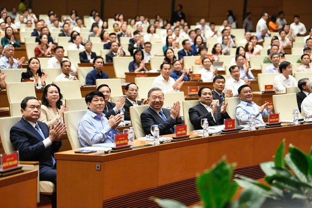 Chủ tịch Geleximco Vũ Văn Tiền: Nghị quyết 68 như Chủ tịch Geleximco Vũ Văn Tiền: Nghị quyết 68 như