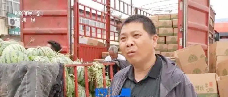 Nghề lạ “chụp X-quang” cho trái cây, kiếm hàng chục triệu/tháng- Ảnh 2. Nghề lạ “chụp X-quang” cho trái cây, kiếm hàng chục triệu/tháng- Ảnh 2.