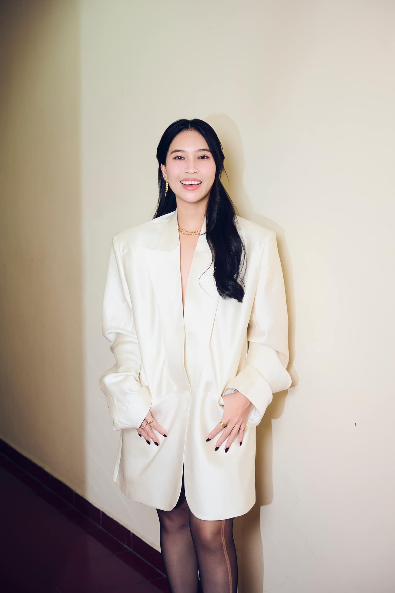 Ái nữ của "ông trùm truyền thông" nghìn tỷ đầu tiên ở Việt Nam: Tốt nghiệp ĐH Oxford danh giá, 17 tuổi sáng lập quỹ từ thiện xây cầu khắp mọi miền Tổ quốc- Ảnh 5. Ái nữ của "ông trùm truyền thông" nghìn tỷ đầu tiên ở Việt Nam: Tốt nghiệp ĐH Oxford danh giá, 17 tuổi sáng lập quỹ từ thiện xây cầu khắp mọi miền Tổ quốc- Ảnh 5.