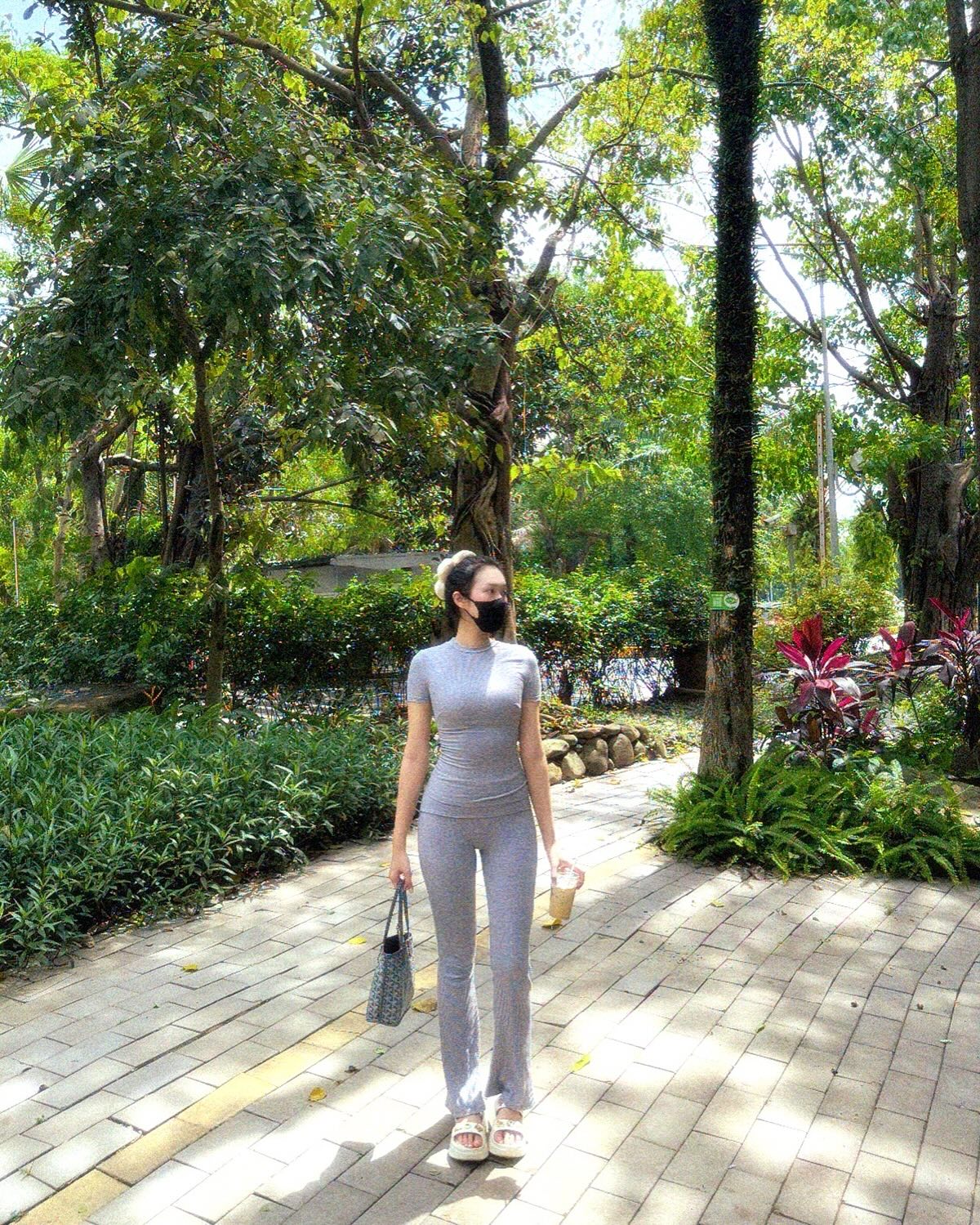 Doãn Hải My khoe body nuột nà, ba vòng cực chuẩn hậu sinh con, nàng WAG diện bikini đẹp nhất mùa hè sắp trở lại!- Ảnh 1. Doãn Hải My khoe body nuột nà, ba vòng cực chuẩn hậu sinh con, nàng WAG diện bikini đẹp nhất mùa hè sắp trở lại!- Ảnh 1.