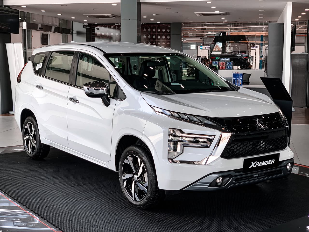 Xpander vừa lập kỷ lục tại Việt Nam nhưng đảm bảo Mitsubishi không muốn nhắc tới!- Ảnh 4. Xpander vừa lập kỷ lục tại Việt Nam nhưng đảm bảo Mitsubishi không muốn nhắc tới!- Ảnh 4.