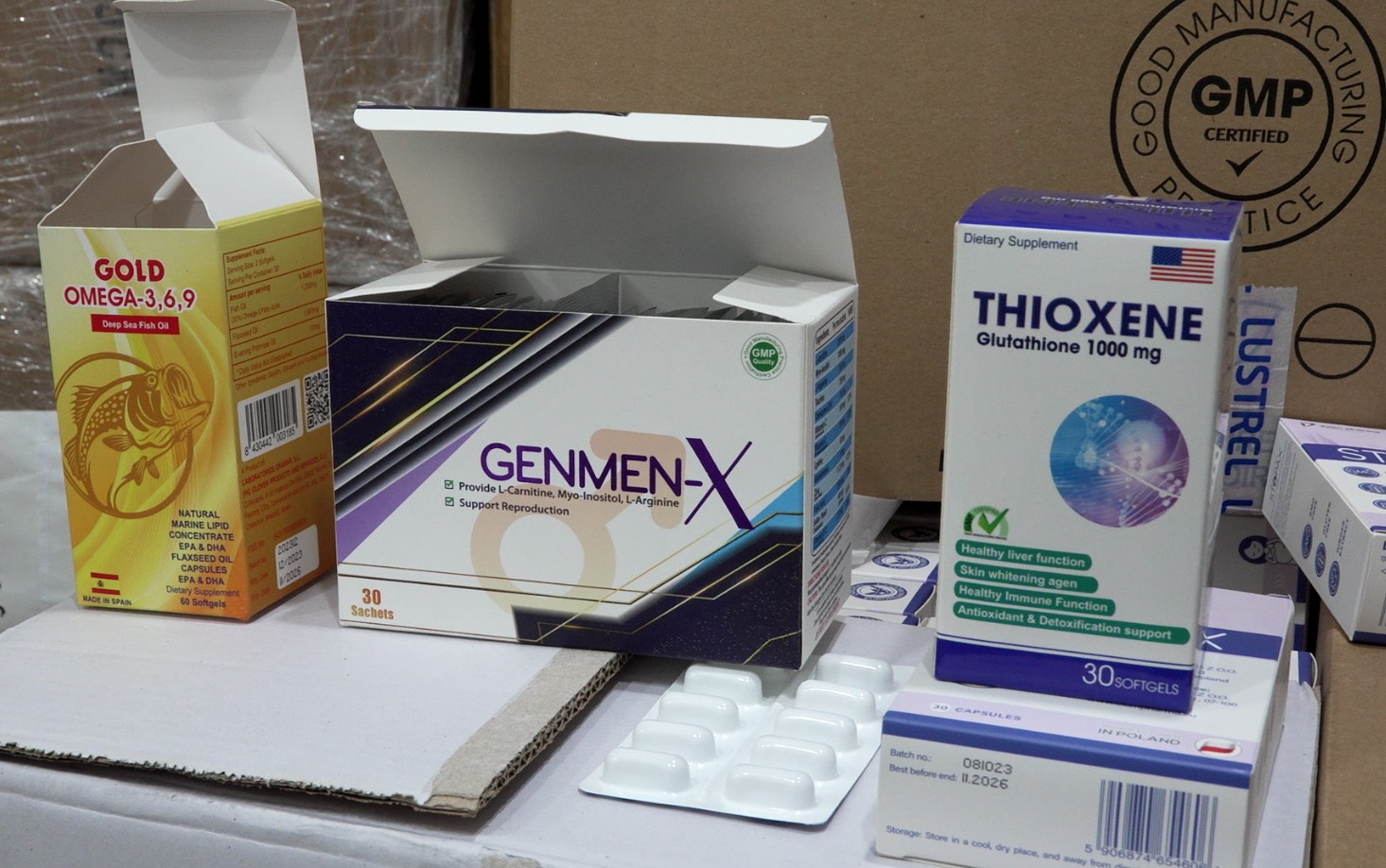Vụ thu giữ hơn 100 tấn thực phẩm chức năng, thiết bị y tế giả: Điểm tên những mặt hàng đã bán ra thị trường- Ảnh 7. Vụ thu giữ hơn 100 tấn thực phẩm chức năng, thiết bị y tế giả: Điểm tên những mặt hàng đã bán ra thị trường- Ảnh 7.