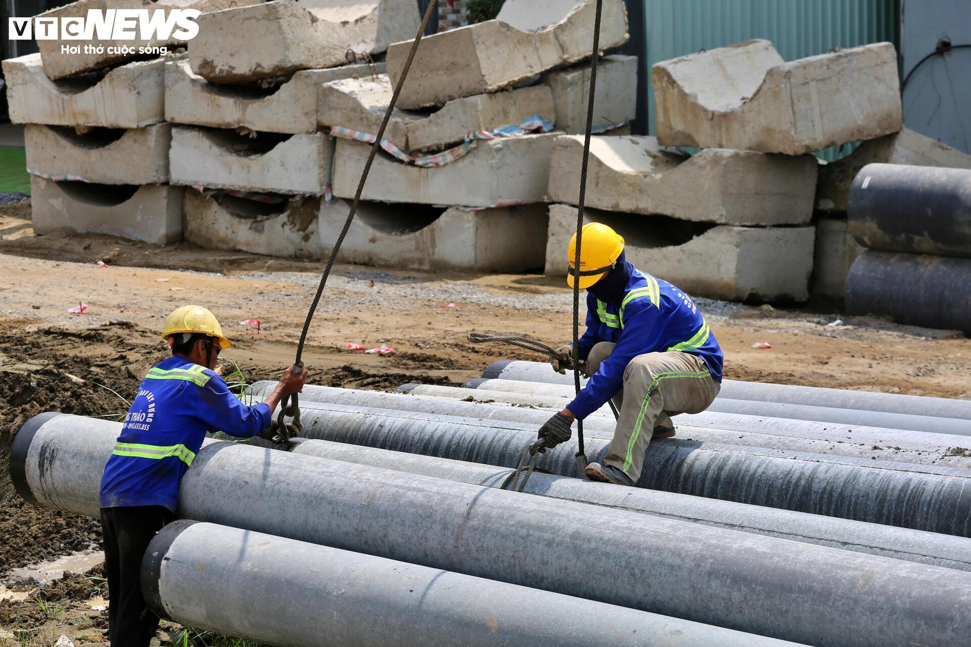 Toàn cảnh dự án nghìn tỷ nối TP.HCM với Long An sau hơn 2 năm thi công- Ảnh 7. Toàn cảnh dự án nghìn tỷ nối TP.HCM với Long An sau hơn 2 năm thi công- Ảnh 7.