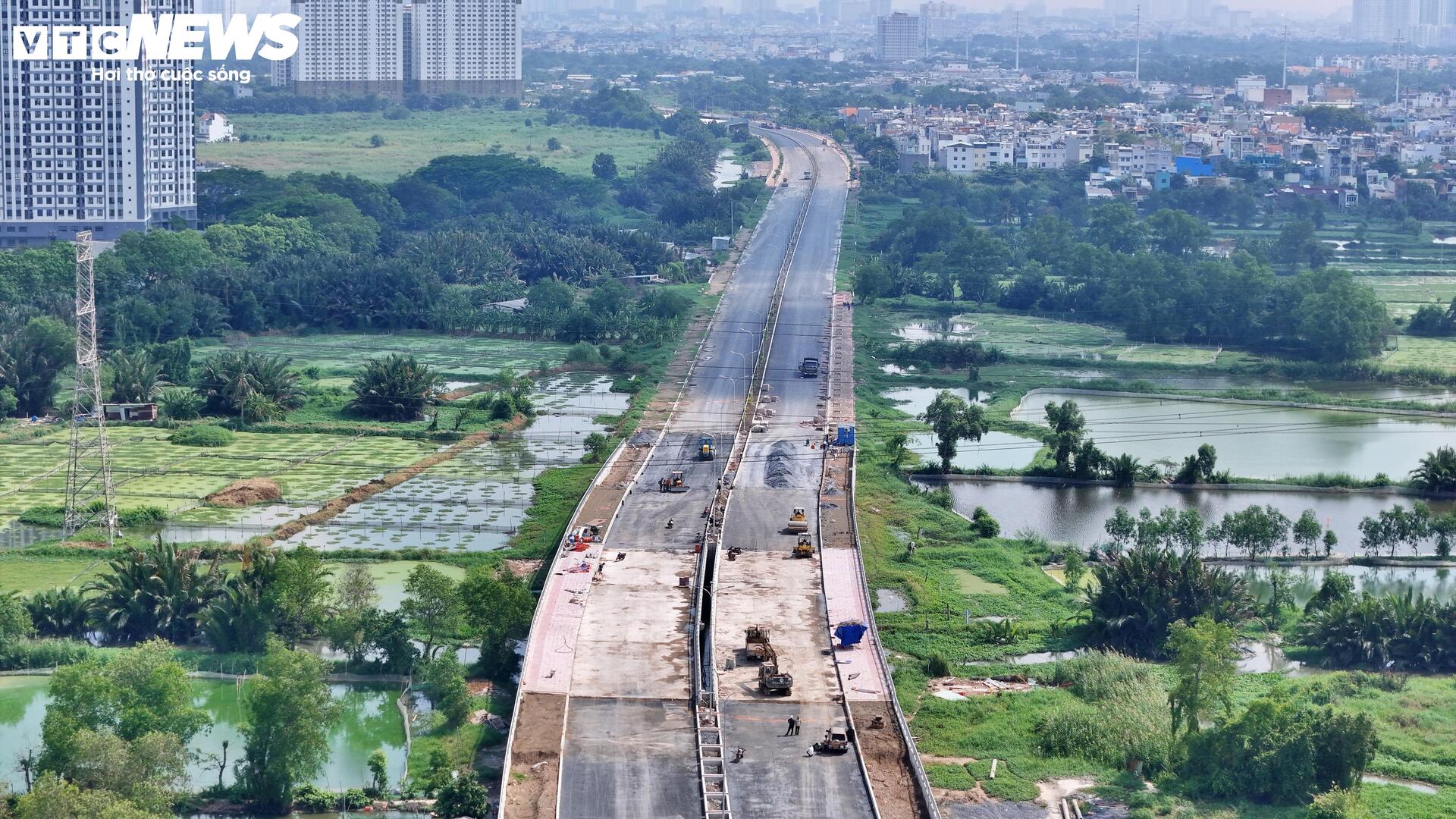 Toàn cảnh dự án nghìn tỷ nối TP.HCM với Long An sau hơn 2 năm thi công- Ảnh 2. Toàn cảnh dự án nghìn tỷ nối TP.HCM với Long An sau hơn 2 năm thi công- Ảnh 2.