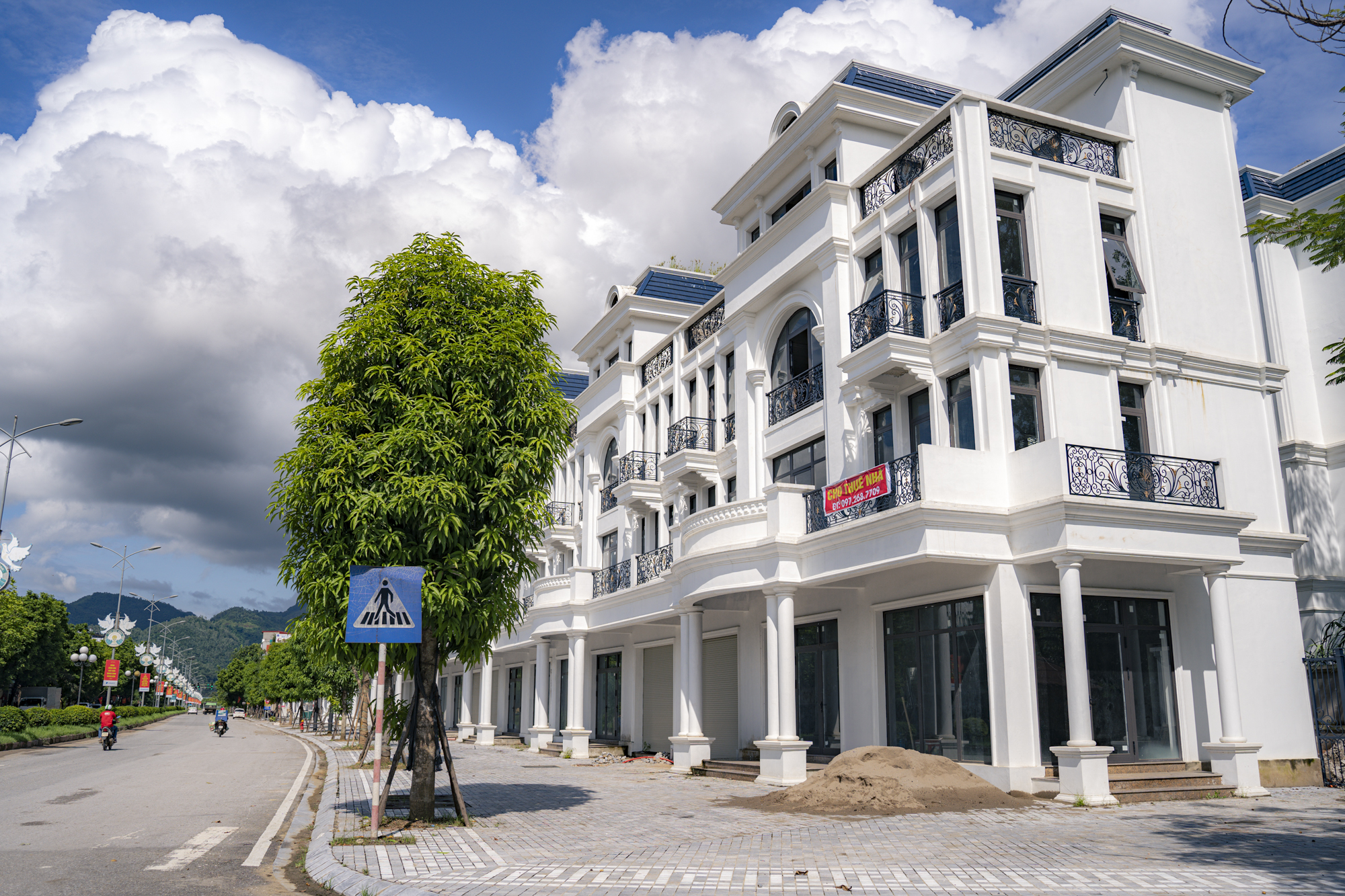 Tỉnh Tây Bắc sát vách Hà Nội, được Sun Group, Geleximco, Sudico…đổ về, đang tìm chủ đầu tư cho 3 khu đô thị lớn trị giá hơn 11.000 tỷ đồng- Ảnh 2. Tỉnh Tây Bắc sát vách Hà Nội, được Sun Group, Geleximco, Sudico…đổ về, đang tìm chủ đầu tư cho 3 khu đô thị lớn trị giá hơn 11.000 tỷ đồng- Ảnh 2.