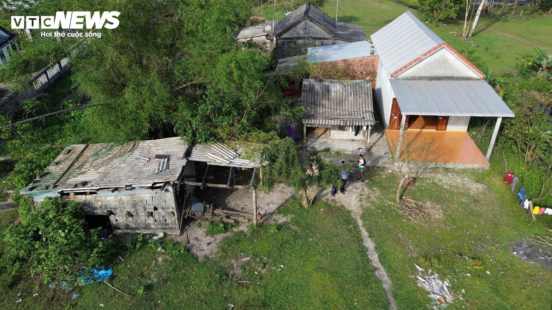Bên trong ngôi làng bị 'mắc kẹt' bởi dự án sân golf 'treo' gần 2 thập kỷ- Ảnh 5. Bên trong ngôi làng bị 'mắc kẹt' bởi dự án sân golf 'treo' gần 2 thập kỷ- Ảnh 5.