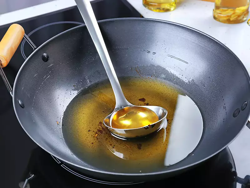 3 loại dầu ăn chứa chất gây ung thư, tuyệt đối không nên mua sử dụng- Ảnh 5. 3 loại dầu ăn chứa chất gây ung thư, tuyệt đối không nên mua sử dụng- Ảnh 5.