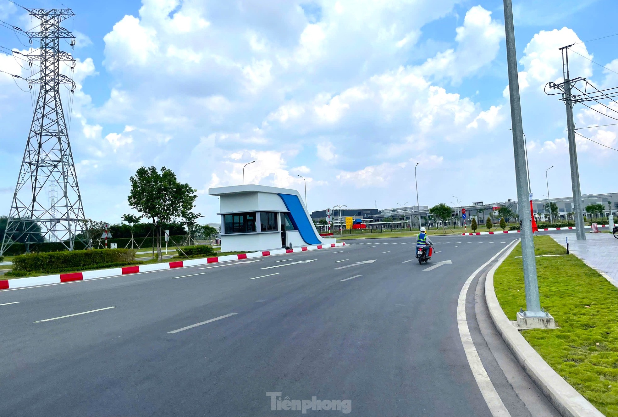 Cận cảnh khu công nghiệp được Bình Dương chi 1.500 tỷ đồng mở đường đón 'đại bàng'- Ảnh 2. Cận cảnh khu công nghiệp được Bình Dương chi 1.500 tỷ đồng mở đường đón 'đại bàng'- Ảnh 2.