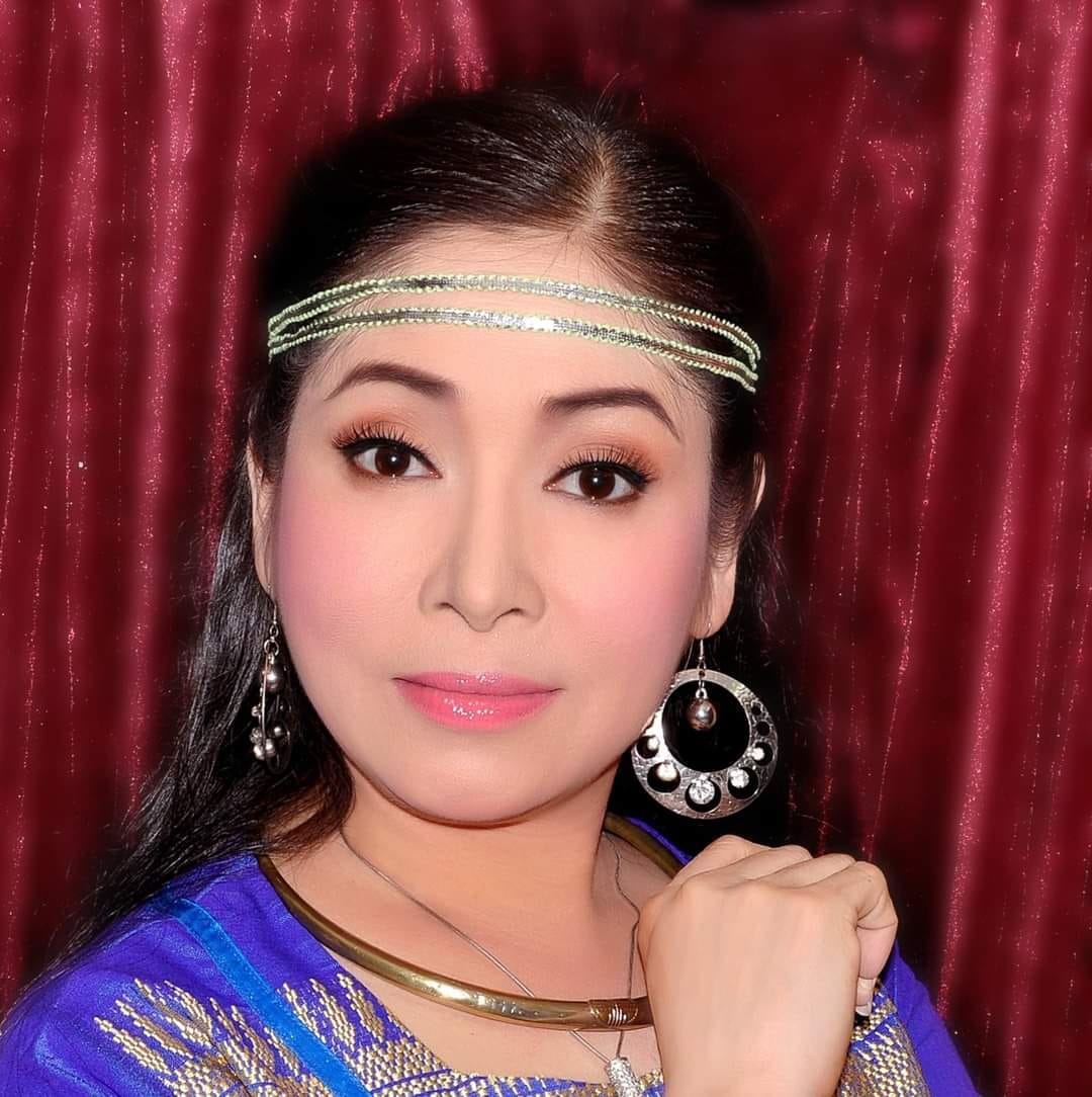Nữ NSƯT sở hữu nhà mặt tiền vài chục tỷ đồng ở Quận 7, nhiều tài tử theo đuổi nhưng cưới chồng kém tiếng- Ảnh 2. Nữ NSƯT sở hữu nhà mặt tiền vài chục tỷ đồng ở Quận 7, nhiều tài tử theo đuổi nhưng cưới chồng kém tiếng- Ảnh 2.