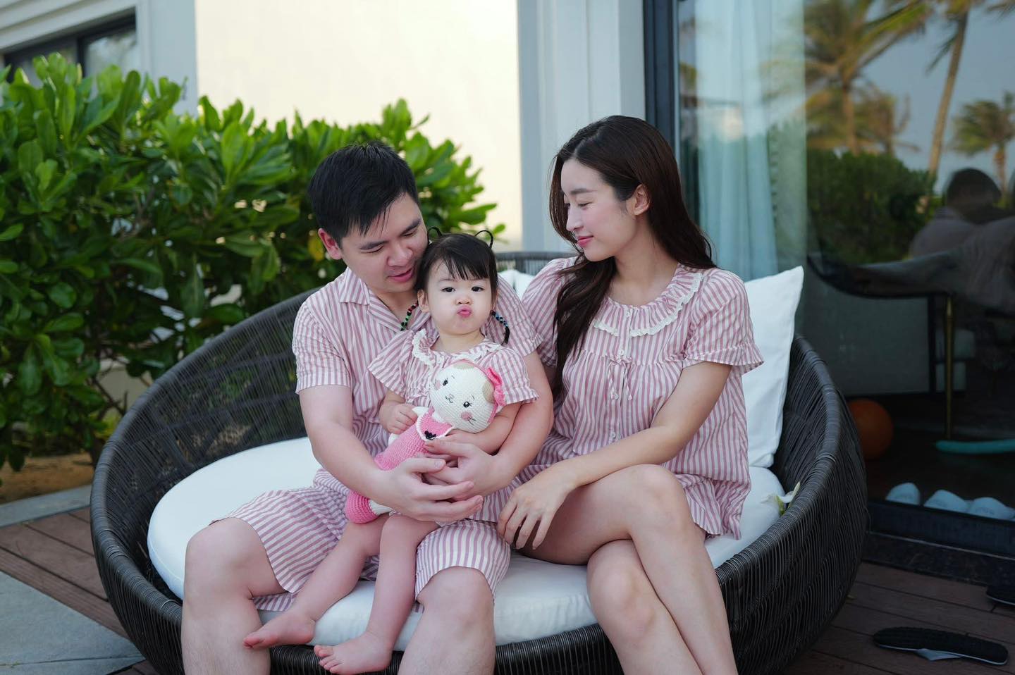 Chồng chủ tịch của "Hoa hậu nghèo nhất Việt Nam": Điều hành tập đoàn nghìn tỷ nhưng ra đường diện mạo thế này- Ảnh 4. Chồng chủ tịch của "Hoa hậu nghèo nhất Việt Nam": Điều hành tập đoàn nghìn tỷ nhưng ra đường diện mạo thế này- Ảnh 4.