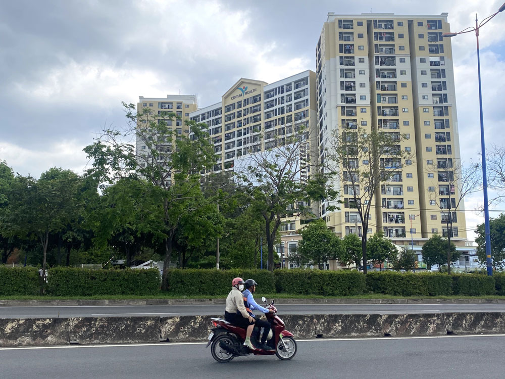 Cấp sổ hồng cho hàng chục ngàn căn hộ- Ảnh 1. Cấp sổ hồng cho hàng chục ngàn căn hộ- Ảnh 1.