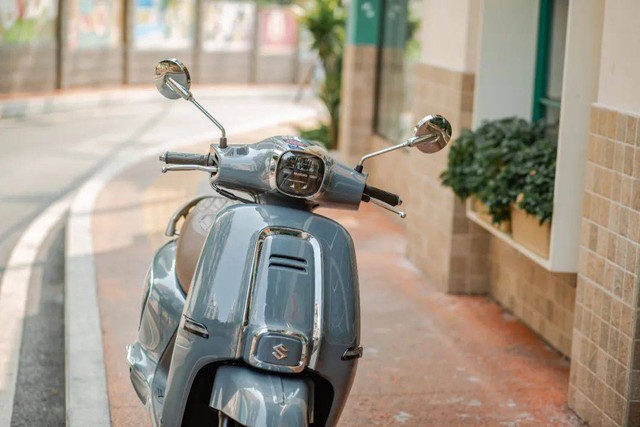 Xe ga Suzuki thiết kế hoài cổ đẹp như Vespa, giá chỉ 35 triệu đồng- Ảnh 5. Xe ga Suzuki thiết kế hoài cổ đẹp như Vespa, giá chỉ 35 triệu đồng- Ảnh 5.