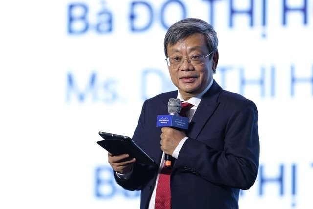 Tỷ phú Nguyễn Thị Phương Thảo, Phạm Nhật Vượng, Hồ Hùng Anh: Ai có siêu kế hoạch tham vọng nhất Việt Nam?- Ảnh 3. Tỷ phú Nguyễn Thị Phương Thảo, Phạm Nhật Vượng, Hồ Hùng Anh: Ai có siêu kế hoạch tham vọng nhất Việt Nam?- Ảnh 3.