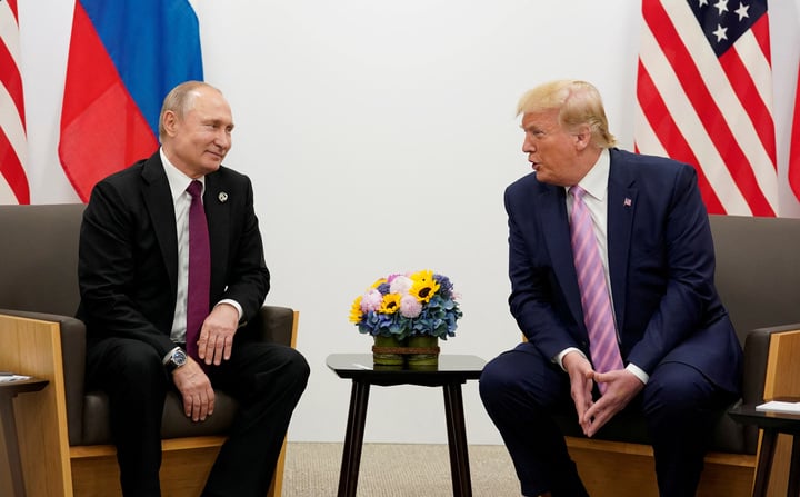 Ông Trump gọi ông Putin là 'quý ông dễ mến', Nga cập nhật các bước đàm phán- Ảnh 1. Ông Trump gọi ông Putin là 'quý ông dễ mến', Nga cập nhật các bước đàm phán- Ảnh 1.