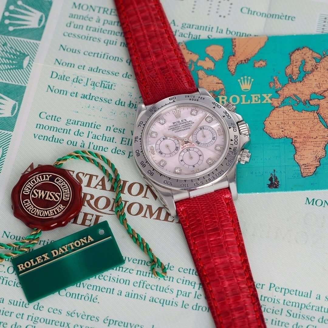 Cận chiếc đồng hồ 44 tỷ, nguồn gốc rất 