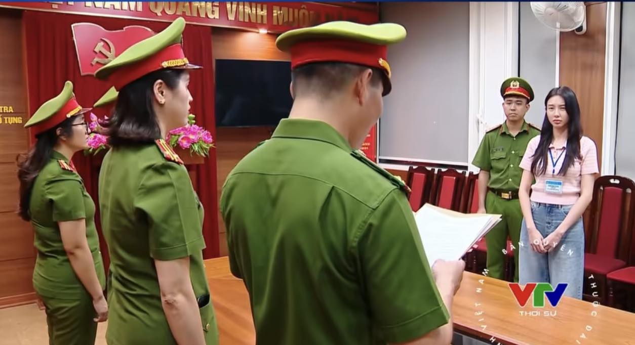 Truyền thông quốc tế chấn động vì Hoa hậu Thuỳ Tiên bị bắt- Ảnh 3. Truyền thông quốc tế chấn động vì Hoa hậu Thuỳ Tiên bị bắt- Ảnh 3.