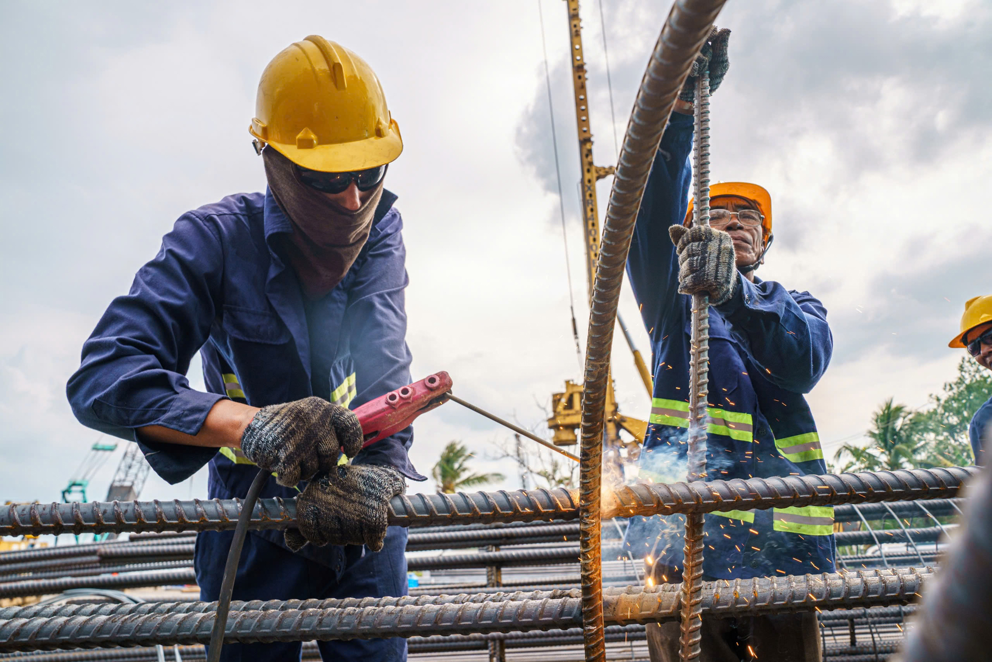 Cầu có trụ tháp cao bằng toà nhà 35 tầng, nhịp chính dài thứ 2 Việt Nam, sẽ rút ngắn 80 km đường từ Cà Mau tới TP.HCM- Ảnh 8. Cầu có trụ tháp cao bằng toà nhà 35 tầng, nhịp chính dài thứ 2 Việt Nam, sẽ rút ngắn 80 km đường từ Cà Mau tới TP.HCM- Ảnh 8.