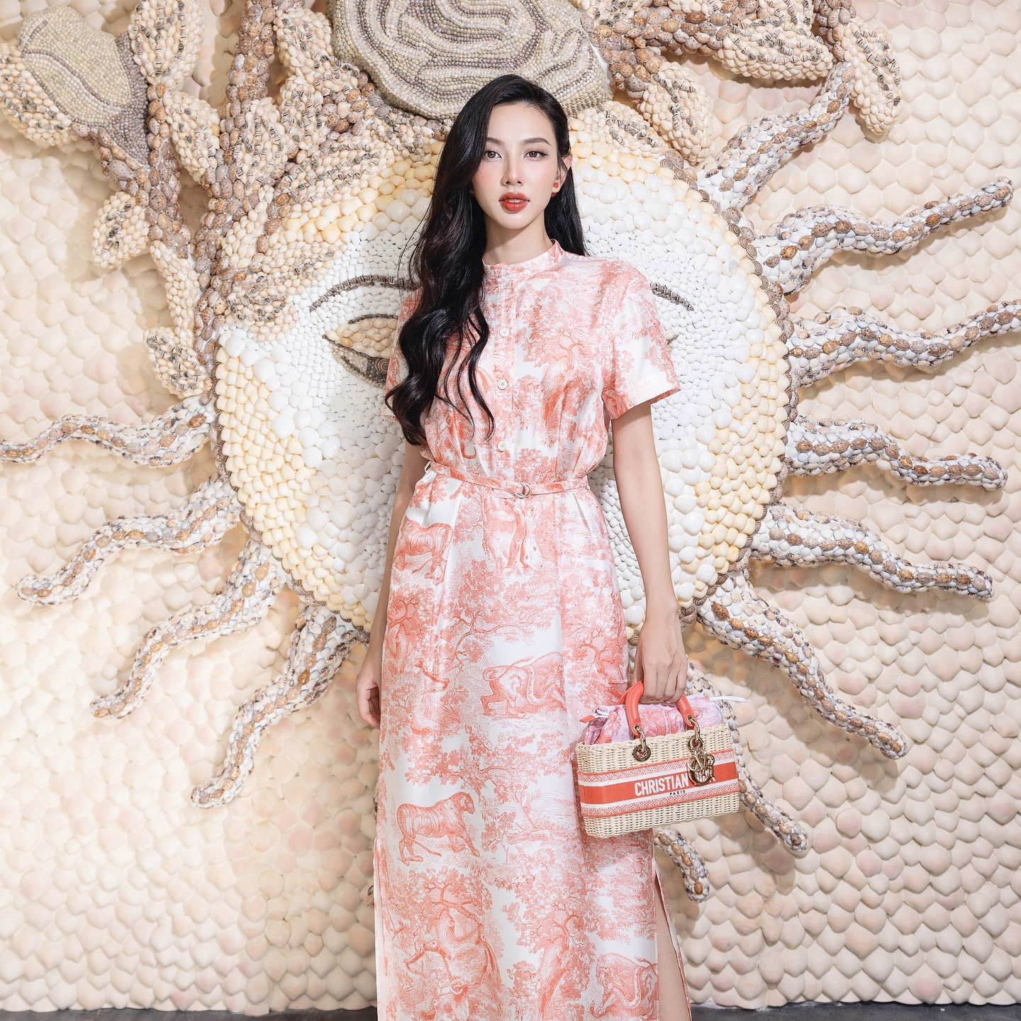 Thuỳ Tiên vừa bị khởi tố, netizen đồng loạt đòi Dior có động thái- Ảnh 11. Thuỳ Tiên vừa bị khởi tố, netizen đồng loạt đòi Dior có động thái- Ảnh 11.