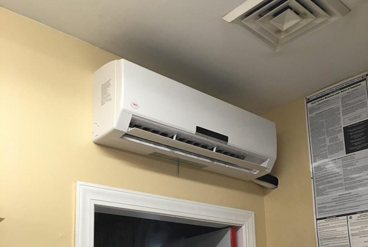 Bật điều hòa nên đóng kín cửa hay để hé cửa?- Ảnh 2. Bật điều hòa nên đóng kín cửa hay để hé cửa?- Ảnh 2.