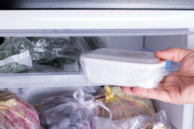 Mắc ung thư dạ dày giai đoạn cuối, tôi đau đớn nhận ra: 3 thực phẩm để lâu trong tủ lạnh là "đồng phạm" gây ung thư- Ảnh 2. Mắc ung thư dạ dày giai đoạn cuối, tôi đau đớn nhận ra: 3 thực phẩm để lâu trong tủ lạnh là "đồng phạm" gây ung thư- Ảnh 2.
