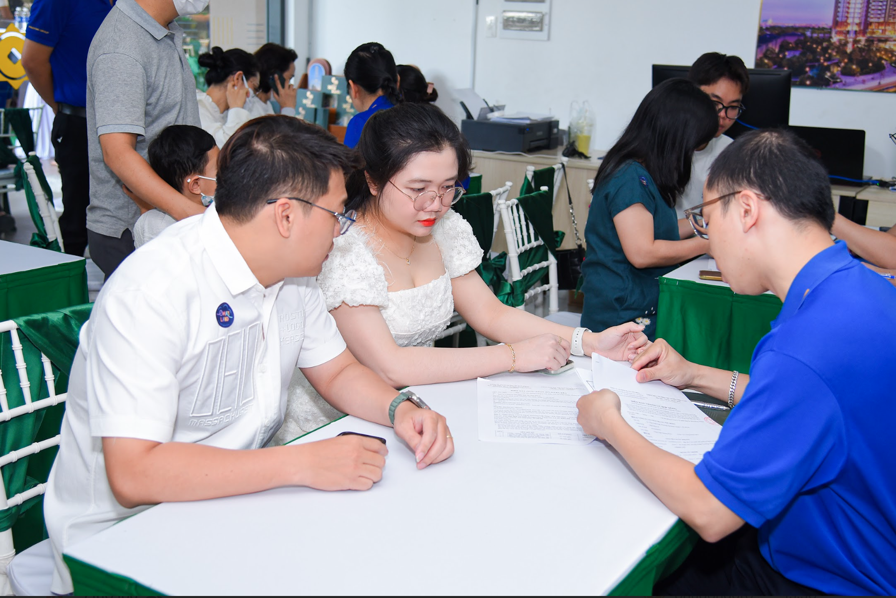 Giữa ngưỡng cửa chu kì bất động sản mới, chuyên gia khuyên nhà đầu tư 
