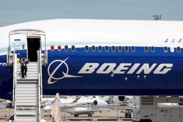 Hàng tấn lốp máy bay Boeing bị tịch thu, hãng bay Nga phải ‘giật gấu vá vai’ để duy trì đội bay hơn 400 chiếc do phương Tây sản xuất- Ảnh 1. Hàng tấn lốp máy bay Boeing bị tịch thu, hãng bay Nga phải ‘giật gấu vá vai’ để duy trì đội bay hơn 400 chiếc do phương Tây sản xuất- Ảnh 1.