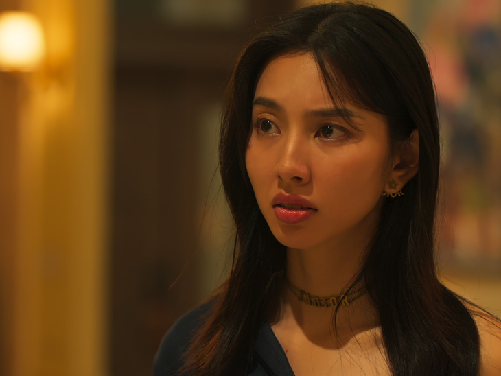 Hoa hậu Thuỳ Tiên bị bắt, ekip phim Chốt Đơn lập tức có động thái gây hoang mang- Ảnh 4.