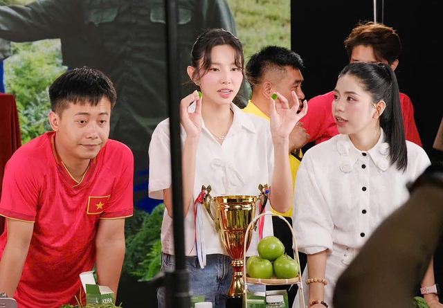Tiết lộ về 2 cổ đông kín tiếng còn lại của Công ty Chị Em Rọt- Ảnh 1. Tiết lộ về 2 cổ đông kín tiếng còn lại của Công ty Chị Em Rọt- Ảnh 1.
