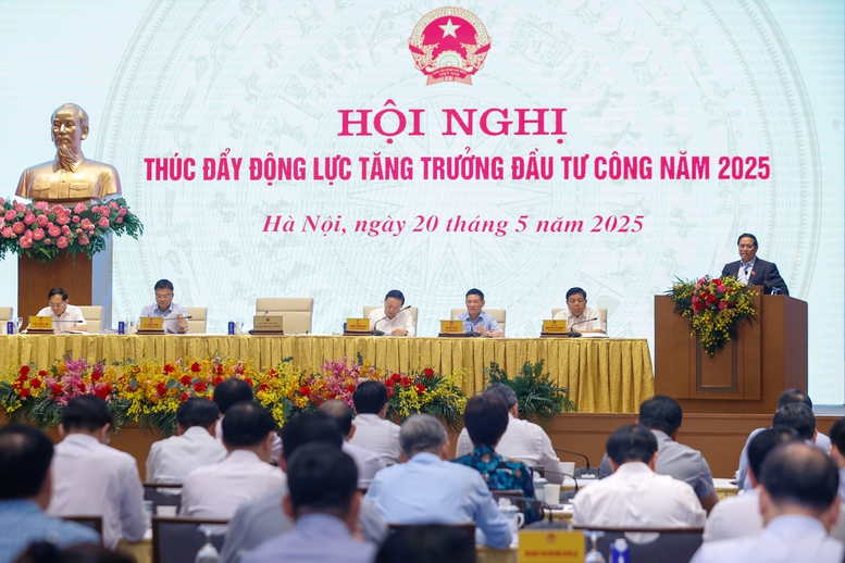 Thủ tướng chủ trì Hội nghị thúc đẩy động lực tăng trưởng đầu tư công- Ảnh 1. Thủ tướng chủ trì Hội nghị thúc đẩy động lực tăng trưởng đầu tư công- Ảnh 1.