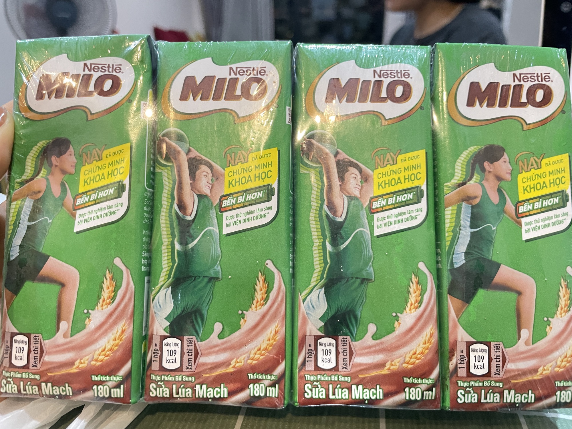 Bộ Y tế yêu cầu làm rõ vụ quảng cáo Nestlé MILO gắn tên Viện Dinh dưỡng Quốc gia- Ảnh 2. Bộ Y tế yêu cầu làm rõ vụ quảng cáo Nestlé MILO gắn tên Viện Dinh dưỡng Quốc gia- Ảnh 2.