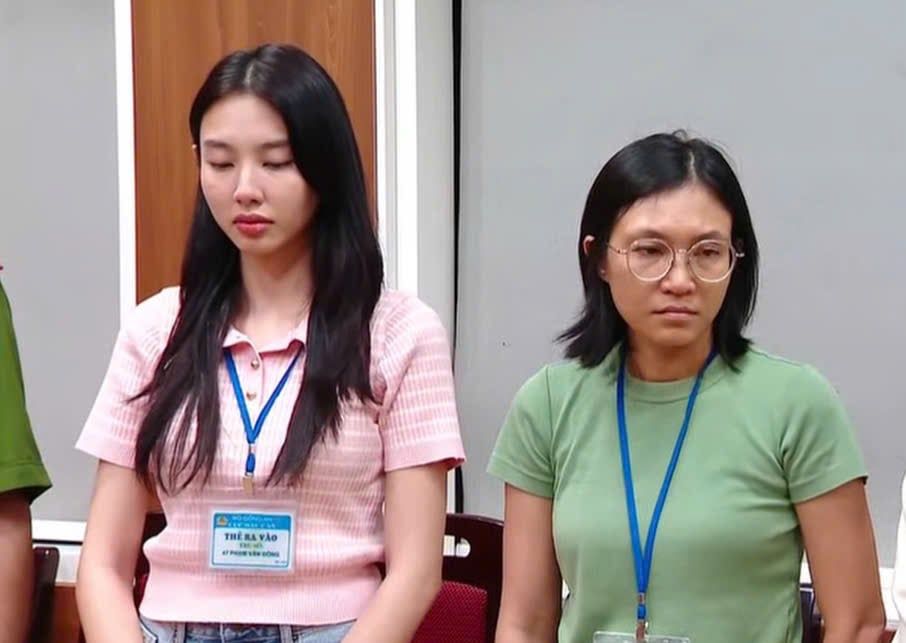 Hoa hậu Thuỳ Tiên bị bắt, ekip phim Chốt Đơn lập tức có động thái gây hoang mang- Ảnh 1.