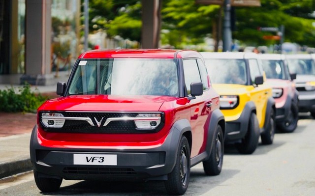 Mỗi ngày 320 xe được bán ra, bộ 3 của hãng này 'áp đảo' thị trường Việt- Ảnh 4. Mỗi ngày 320 xe được bán ra, bộ 3 của hãng này 'áp đảo' thị trường Việt- Ảnh 4.