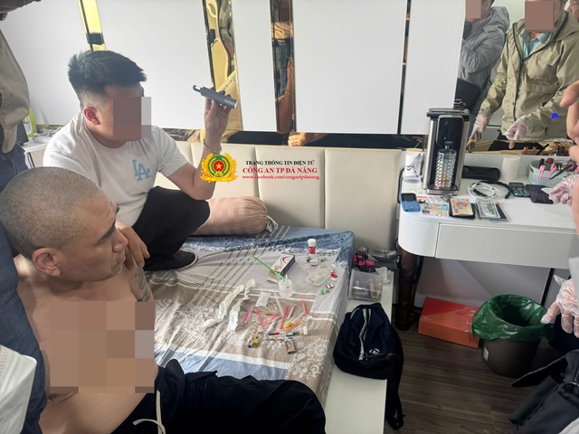 Bắt Chủ tịch Công ty Thương mại Pha Lê- Ảnh 4. Bắt Chủ tịch Công ty Thương mại Pha Lê- Ảnh 4.