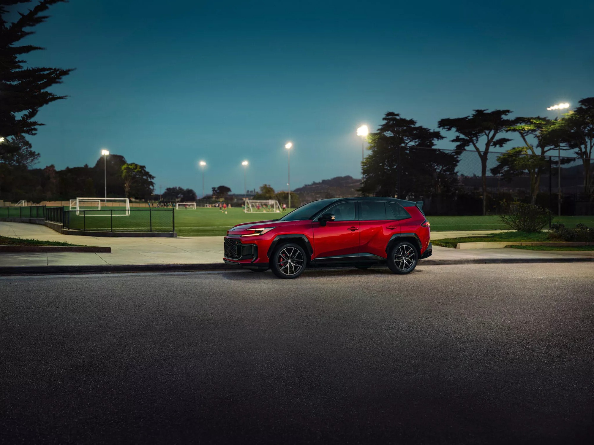 Toyota RAV4 thế hệ mới ra mắt: Đấu Honda CR-V bằng màn lớn, chỉ còn hybrid, mạnh tới 320 mã lực, chạy không xăng 80km/sạc- Ảnh 18. Toyota RAV4 thế hệ mới ra mắt: Đấu Honda CR-V bằng màn lớn, chỉ còn hybrid, mạnh tới 320 mã lực, chạy không xăng 80km/sạc- Ảnh 18.