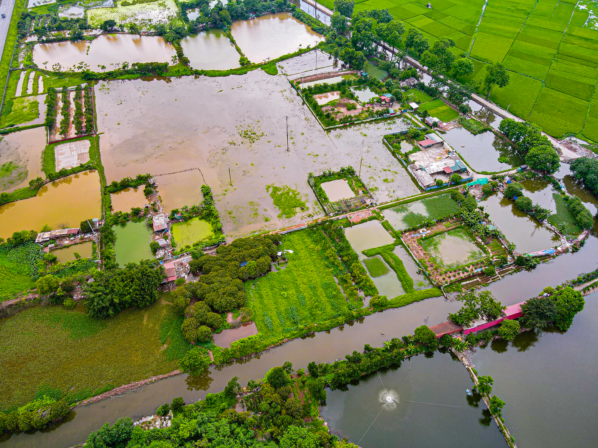 Ngắm khu vực sẽ xây nhà ga rộng bậc nhất của tuyến đường sắt 8 tỷ USD, dự kiến khởi công cuối năm nay ở Hà Nội- Ảnh 4. Ngắm khu vực sẽ xây nhà ga rộng bậc nhất của tuyến đường sắt 8 tỷ USD, dự kiến khởi công cuối năm nay ở Hà Nội- Ảnh 4.