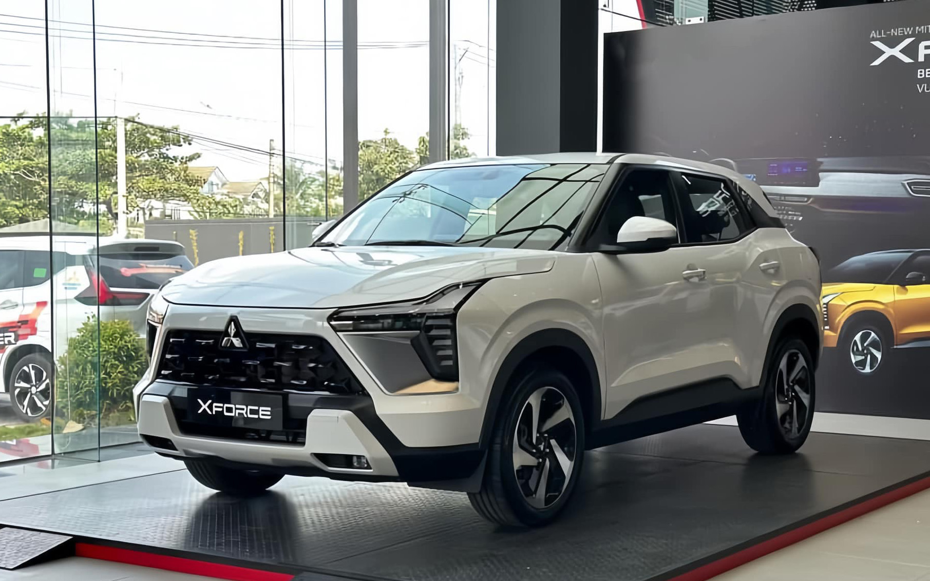 Đều được giảm giá nhưng tình cảnh thì trái ngược: Creta lần đầu vượt 1.000 xe, Xforce lần đầu rời top 10 bán xe xăng dầu bán chạy trong năm- Ảnh 4. Đều được giảm giá nhưng tình cảnh thì trái ngược: Creta lần đầu vượt 1.000 xe, Xforce lần đầu rời top 10 bán xe xăng dầu bán chạy trong năm- Ảnh 4.