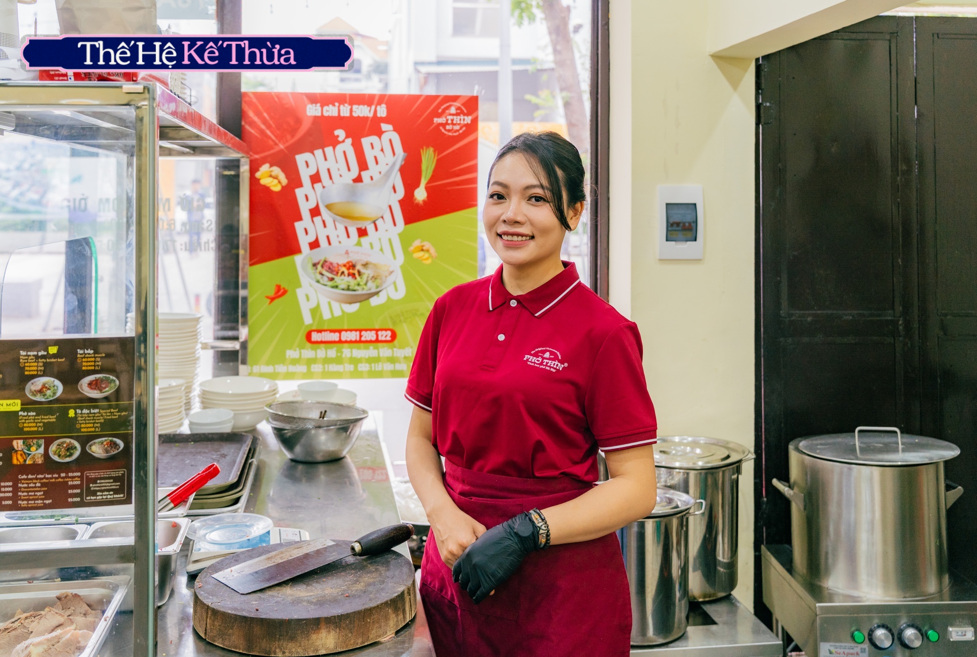 "Bát phở của ông, hoài bão của cháu": Khi thế hệ kế thừa đời thứ 3 của Phở Thìn Bờ Hồ chắp cánh "di sản ẩm thực" Thủ đô- Ảnh 3. "Bát phở của ông, hoài bão của cháu": Khi thế hệ kế thừa đời thứ 3 của Phở Thìn Bờ Hồ chắp cánh "di sản ẩm thực" Thủ đô- Ảnh 3.