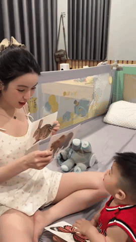 Chu Thanh Huyền ra ngoài diện Chanel sang chảnh, ở nhà mặc đồ ngủ chơi với con vẫn khiến dân tình Chu Thanh Huyền ra ngoài diện Chanel sang chảnh, ở nhà mặc đồ ngủ chơi với con vẫn khiến dân tình