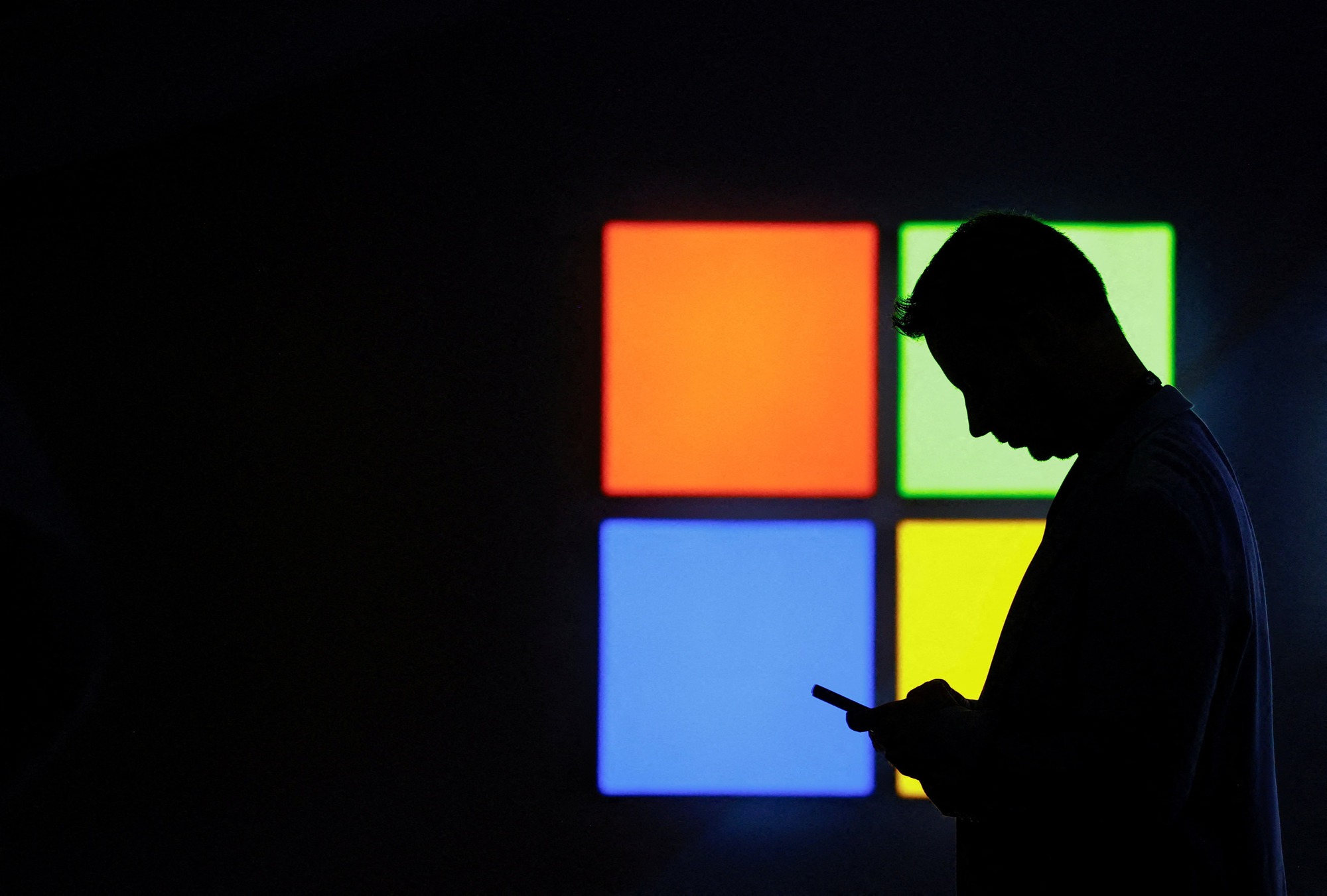 Không còn cuộc chiến AI: Microsoft đang âm thầm tạo ra nơi mà mọi AI đều phải hợp tác cùng nhau?- Ảnh 1. Không còn cuộc chiến AI: Microsoft đang âm thầm tạo ra nơi mà mọi AI đều phải hợp tác cùng nhau?- Ảnh 1.